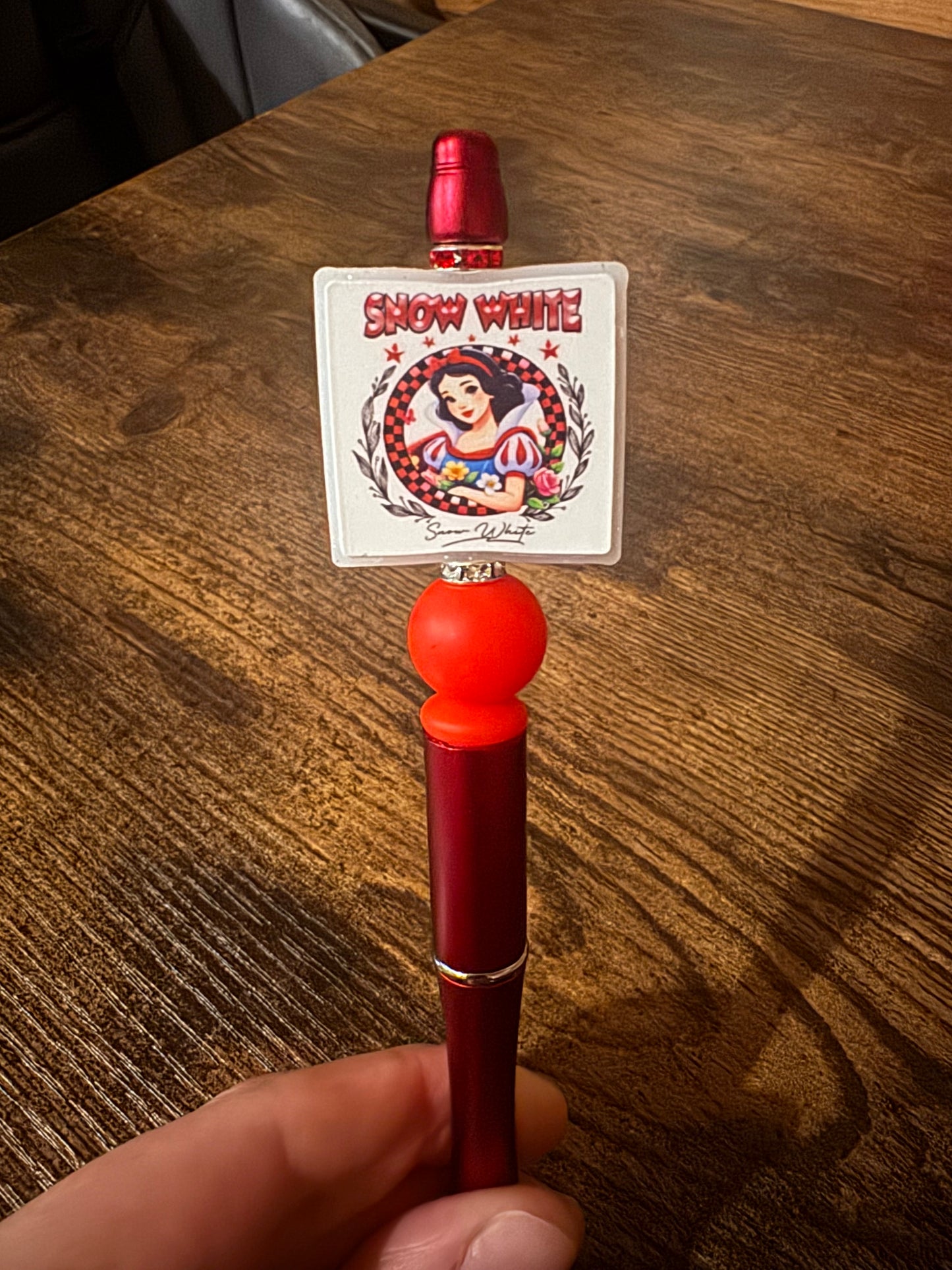 Snow White Pen